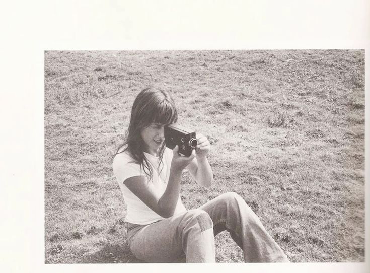 A LOOK THROUGH THE AGES: JANE BIRKIN AND THE BIRKIN PARADOX